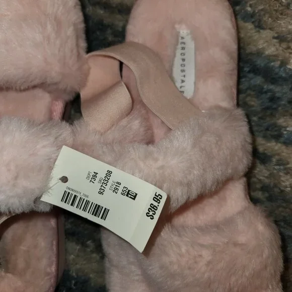 Aeropostale Plush Slippers || sz10 || NWT - Picture 6 of 7